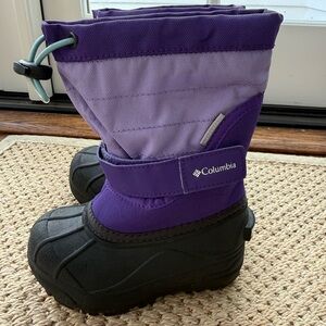 Columbia Violet and Black Outdoor Boots, sz 8 toddle, NWOT